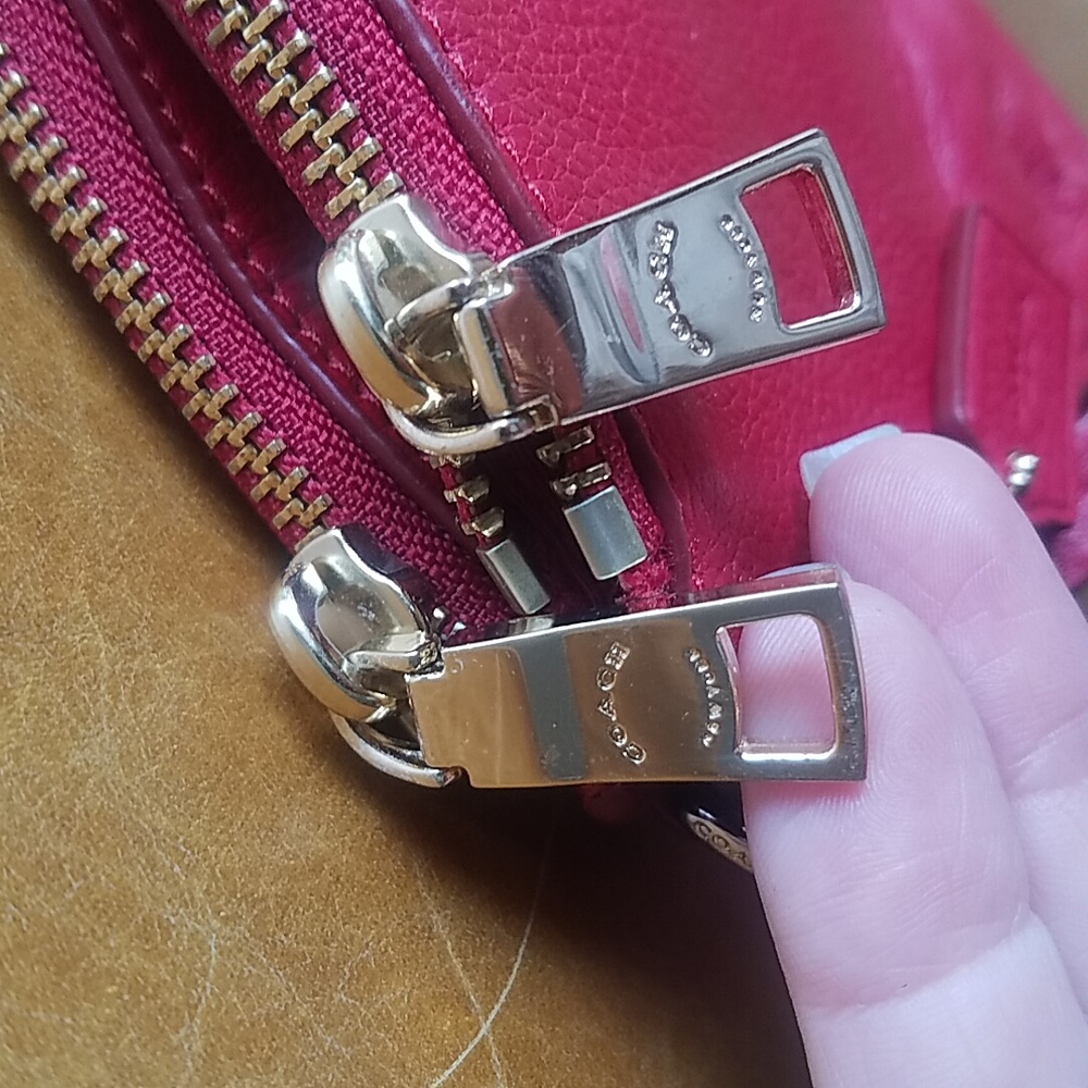 Coach Lyla Red Pebbled Leather Crossbody Bag - Picture 3 of 13